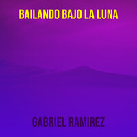 Bailando Bajo La Luna