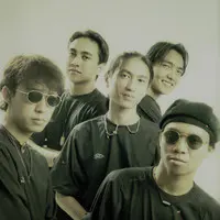 Rindiani Mp3 Song Download By Slam The Best Of Sets 2 Cds Listen Rindiani Malay Song Free Online