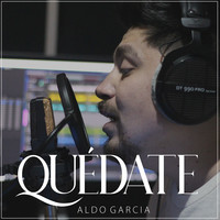 Quédate