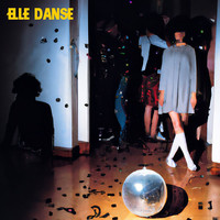 Elle danse