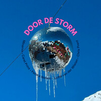 Door De Storm