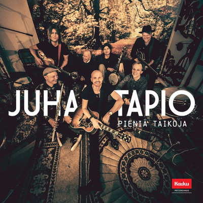 Vilua ja iloa Song|Juha Tapio|Pieniä taikoja| Listen to new songs and mp3  song download Vilua ja iloa free online on 