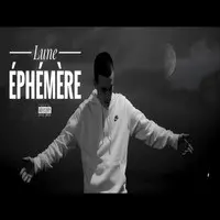 Lune éphémère