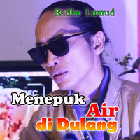 Menepuk Air Di Dulang