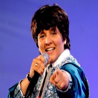 Falguni Pathak Songs Download: Falguni Pathak Hit MP3 New Songs Online