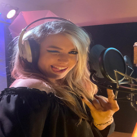 Use My Voice Song Download Use My Voice MP3 Song Online Free on