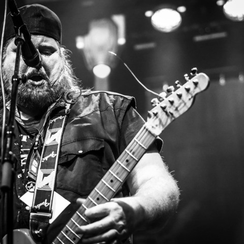 Off My Rocker Song Download: Off My Rocker MP3 Song Online Free on ...