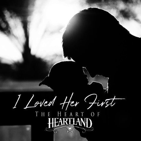 what is the writing style of i loved her first by heartland