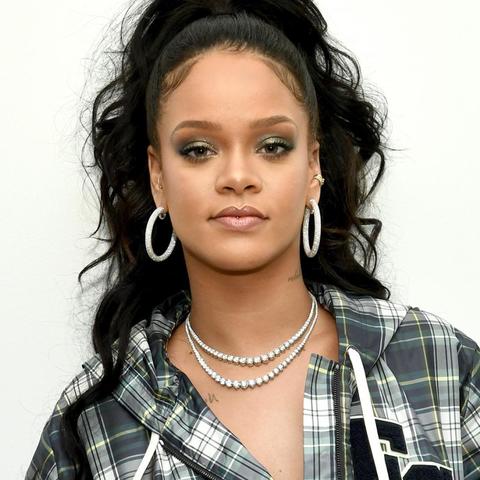 Rihanna Songs Download Rihanna New Song Rihanna Hits Mp3 Online Free On Gaana Com